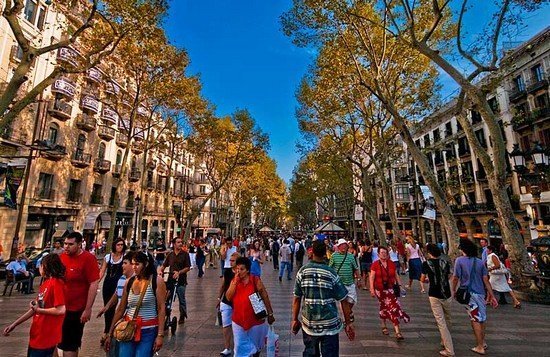 b Se promener sur la Rambla