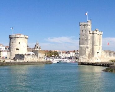Tours de La Rochelle : tour de la chaine et saint nicolas